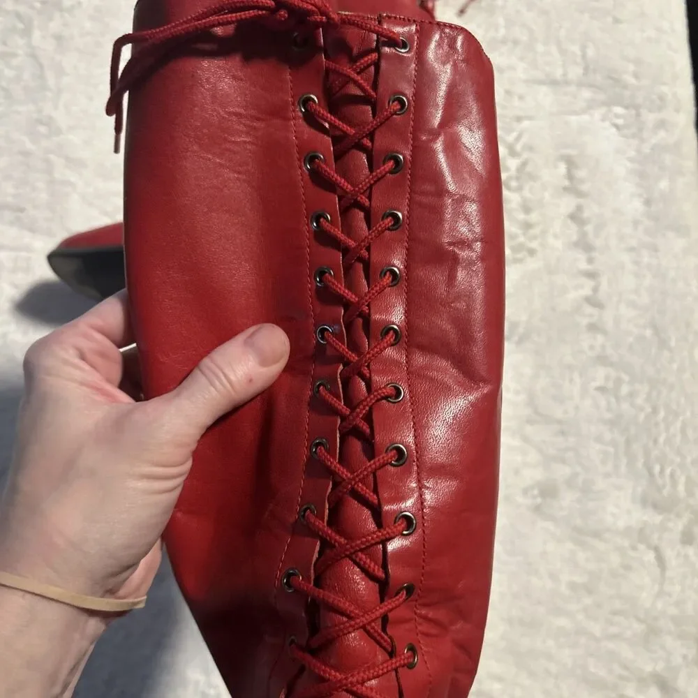 Vintage Flings Screamer 1980s Corset Laced red Leather Boots 7.5 Western